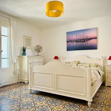 La Petite Maison Holiday home *