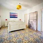 La Petite Maison