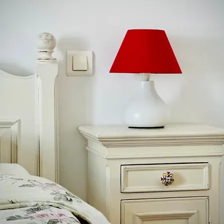 La Petite Maison *