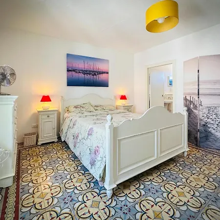 بيت للعطل La Petite Maison مارسيلان